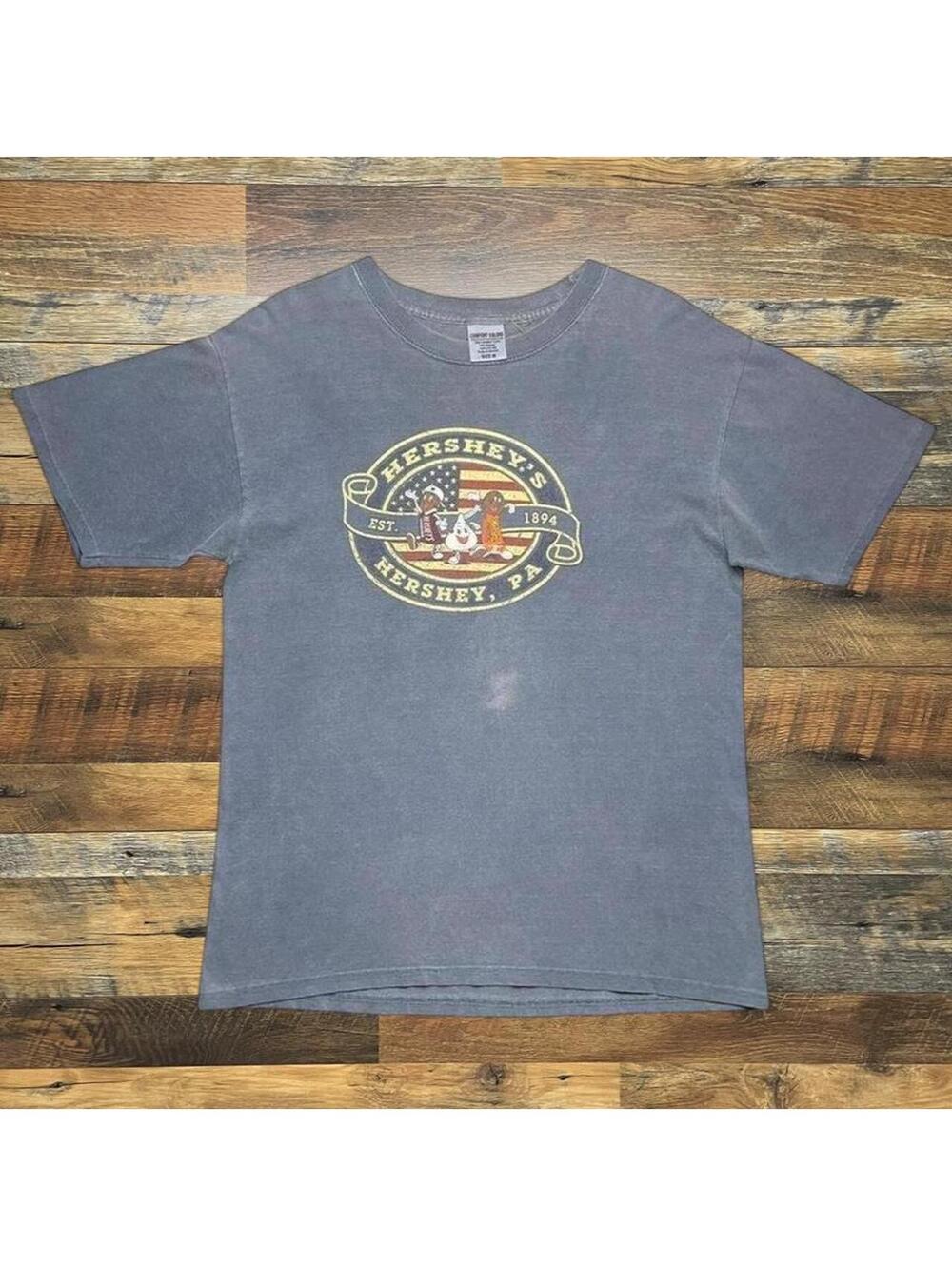 Vintage Hershey’s Chocolate T-Shirt Size Medium